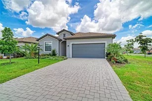 15045 Serene Shores Loop, Bradenton, FL 34211 - Photo 2