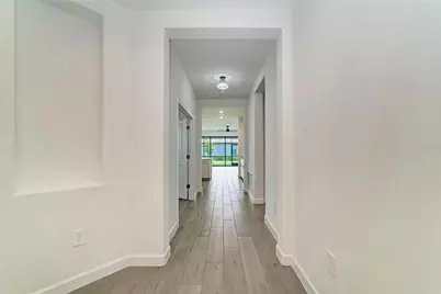 15045 Serene Shores Loop, Bradenton, FL 34211 - Photo 6