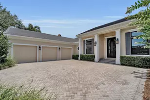 8986 Bloomfield Blvd, Sarasota, FL 34238 - Photo 2