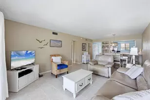 1801 Gulf Dr N, Bradenton Beach, FL 34217 - Photo 22