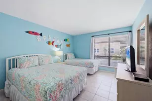 1801 Gulf Dr N, Bradenton Beach, FL 34217 - Photo 38