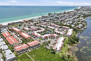 1801 Gulf Dr N, Bradenton Beach, FL 34217 - Photo 10