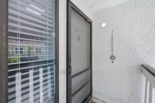 1801 Gulf Dr N, Bradenton Beach, FL 34217 - Photo 18