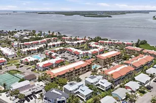 1801 Gulf Dr N, Bradenton Beach, FL 34217 - Photo 12