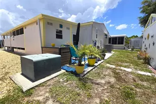 5619 Bayshore Rd, Palmetto, FL 34221 - Photo 38