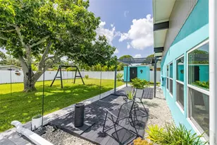 3407 29th St W, Bradenton, FL 34205 - Photo 28
