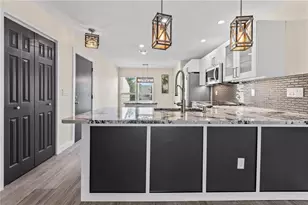 3405 Clark Rd, Sarasota, FL 34231 - Photo 10