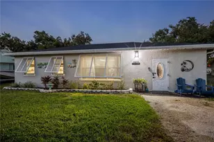 1611 27th St W, Bradenton, FL 34205 - Photo 1
