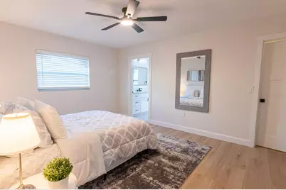1115 Southern Pine Lane, Sarasota, FL 34243 - Photo 16