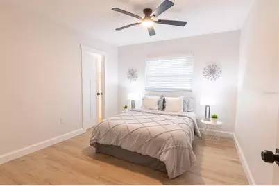 1115 Southern Pine Lane, Sarasota, FL 34243 - Photo 22