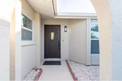 1115 Southern Pine Lane, Sarasota, FL 34243 - Photo 2
