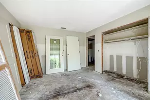 208 Hour Glass Way, Sarasota, FL 34242 - Photo 20