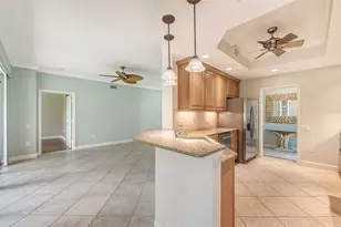 5211 Parisienne Pl, Sarasota, FL 34238 - Photo 14