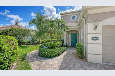 5211 Parisienne Place #101B27, Sarasota, FL 34238 - Photo 2