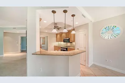 5211 Parisienne Place #101B27, Sarasota, FL 34238 - Photo 10
