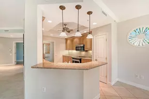5211 Parisienne Pl, Sarasota, FL 34238 - Photo 10