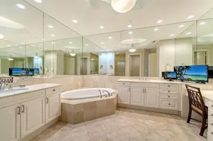 1300 Benjamin Franklin Dr, Sarasota, FL 34236 - Photo 26