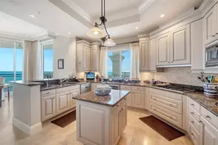 1300 Benjamin Franklin Dr, Sarasota, FL 34236 - Photo 44
