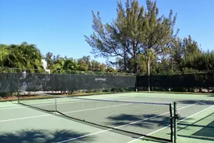 1300 Benjamin Franklin Dr, Sarasota, FL 34236 - Photo 86