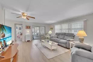 5619 Bayshore Rd, Palmetto, FL 34221 - Photo 14