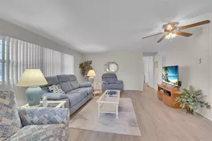5619 Bayshore Rd, Palmetto, FL 34221 - Photo 12
