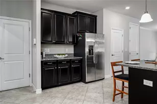 10009 Celtic Ash Dr, Ruskin, FL 33573 - Photo 14