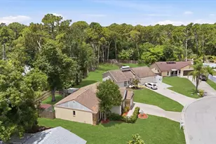 2108 E 56th Ave Terrace, Bradenton, FL 34203 - Photo 2