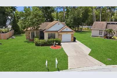 2108 E 56th Avenue Terrace, Bradenton, FL 34203 - Photo 1