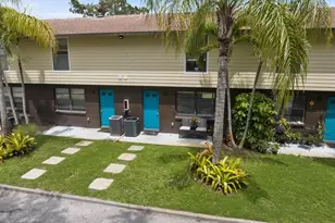 960 Highland St, Sarasota, FL 34234 - Photo 18