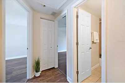 960 Highland Street #A7, Sarasota, FL 34234 - Photo 10