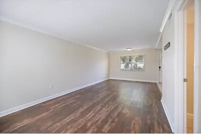 960 Highland Street #A7, Sarasota, FL 34234 - Photo 8