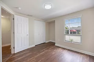 960 Highland St, Sarasota, FL 34234 - Photo 12
