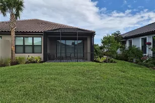 10057 Morning Mist Ln, Sarasota, FL 34241 - Photo 14