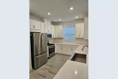 10057 Morning Mist Lane, Sarasota, FL 34241 - Photo 4