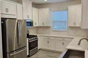 10057 Morning Mist Ln, Sarasota, FL 34241 - Photo 4