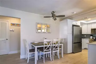 161 Vista Hermosa Cir, Sarasota, FL 34242 - Photo 10