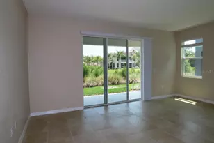 8725 Daydream St, Sarasota, FL 34238 - Photo 4