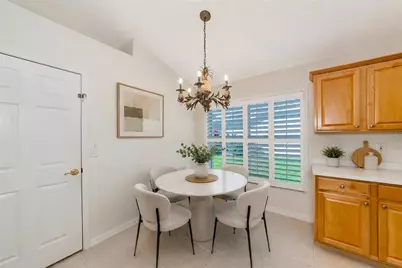 5133 Flagstone Drive, Sarasota, FL 34238 - Photo 8