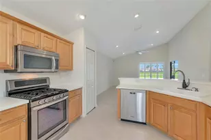 5133 Flagstone Dr, Sarasota, FL 34238 - Photo 6