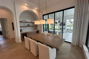 258 Crystal Waters Dr, Sarasota, FL 34240 - Photo 8