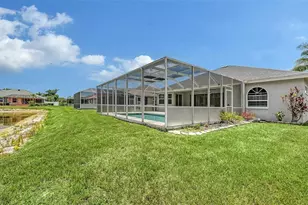 7287 38th Ct E, Sarasota, FL 34243 - Photo 34