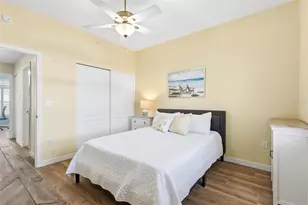 1402 Gondola Park Dr, Venice, FL 34292 - Photo 38