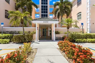 1402 Gondola Park Dr, Venice, FL 34292 - Photo 4
