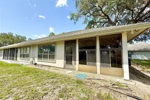 942 N Beneva Rd, Sarasota, FL 34232 - Photo 28
