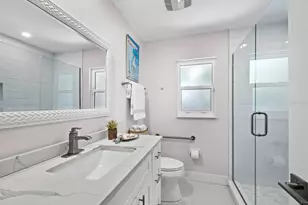 622 Tropical Cir, Sarasota, FL 34242 - Photo 28