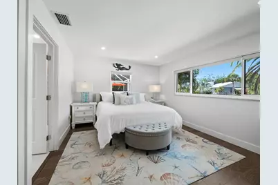 622 Tropical Circle, Sarasota, FL 34242 - Photo 22