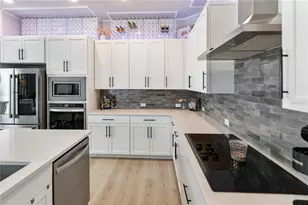 2501 Boone Ct, Sarasota, FL 34237 - Photo 4