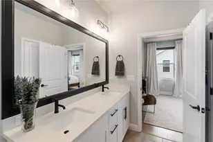 2501 Boone Ct, Sarasota, FL 34237 - Photo 20