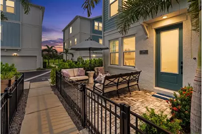 2501 Boone Court, Sarasota, FL 34237 - Photo 2