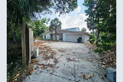 7425 Midnight Pass Road, Sarasota, FL 34242 - Photo 2